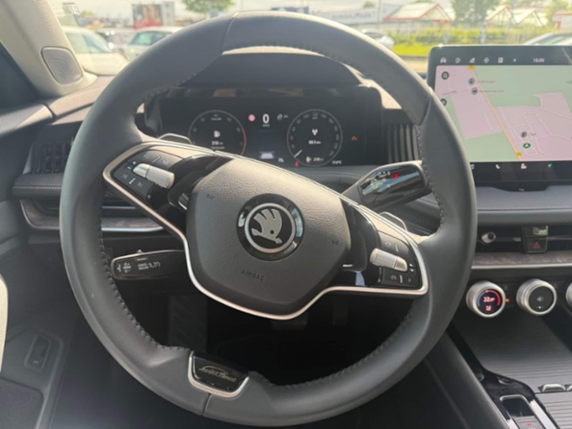 Skoda Superb Combi Laurin & Klement