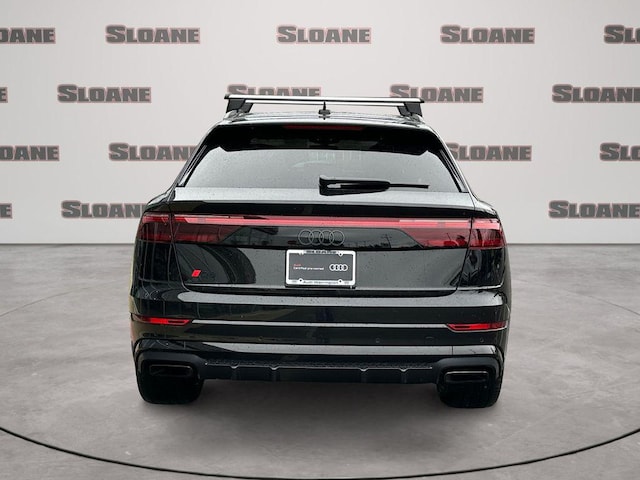 2025 Audi Q8