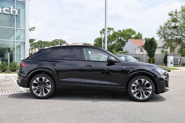 2026 Audi Q8
