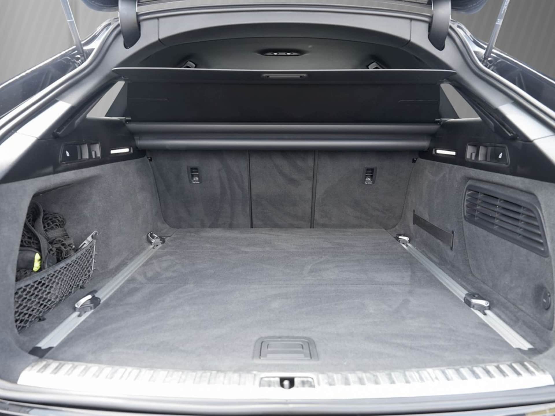 Audi S6 Avant