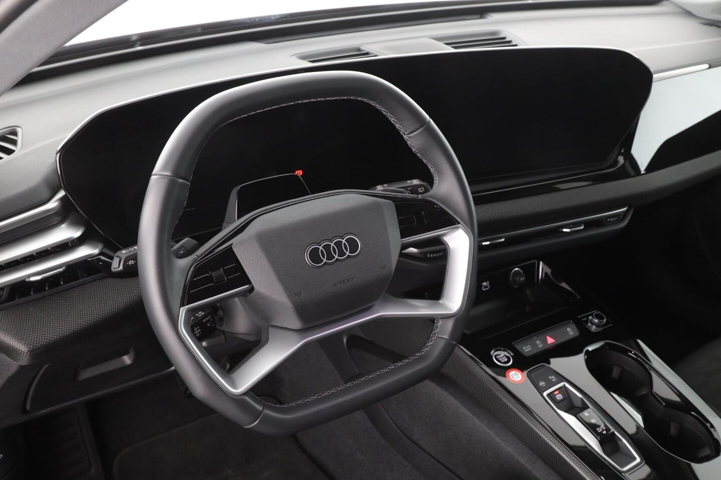 Bild über Audi A5 Avant TFSI 150 kW S tronic - für weitere Informationen kontaktieren Sie den Audi Partner