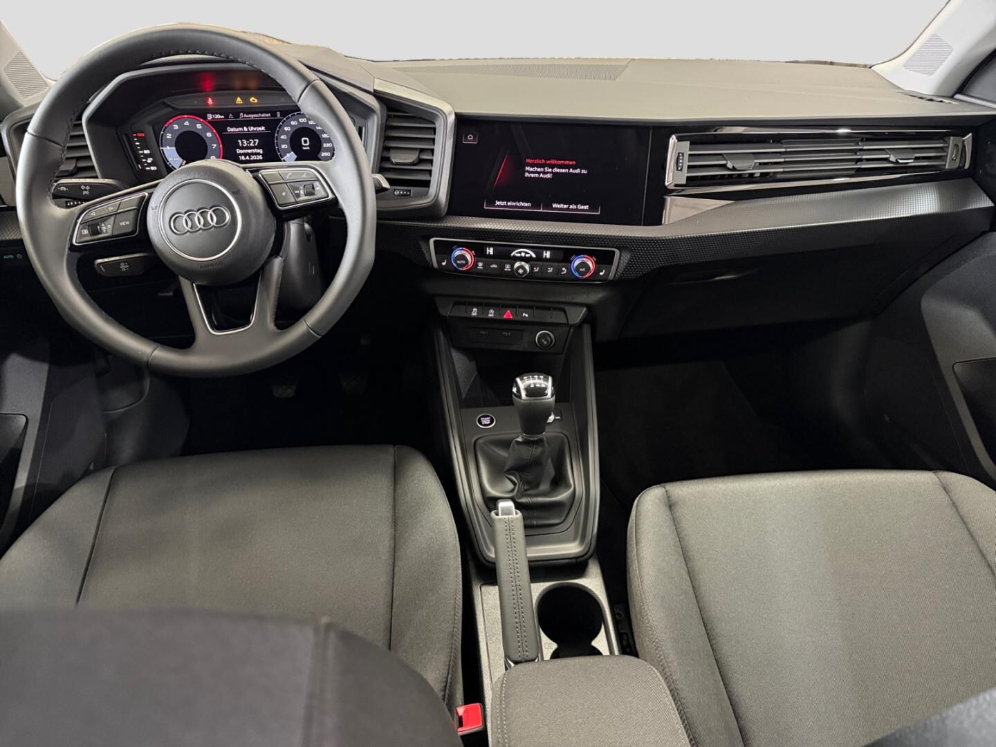Bild über Audi A1 Sportback advanced 30 TFSI Schaltgetriebe - für weitere Informationen kontaktieren Sie den Audi Partner