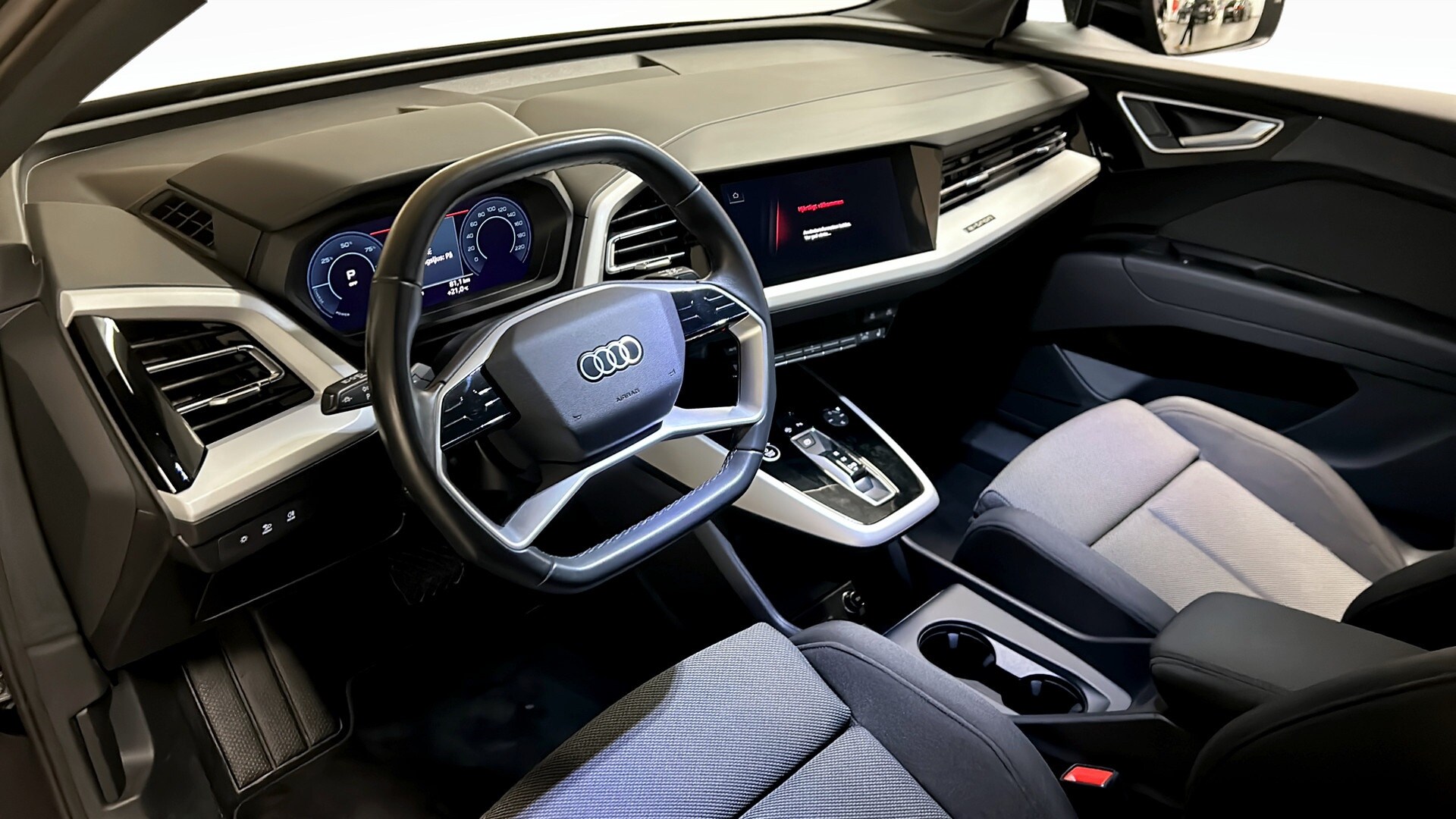 Image about Audi Q4 e-tron Q4 45 e-tron quattro Proline 195,00 kW