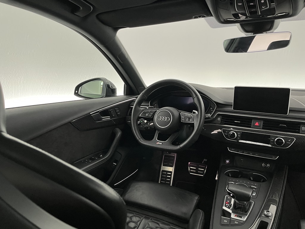 Image about Audi RS 4 Avant RS 4 Avant 450 hk tiptronic