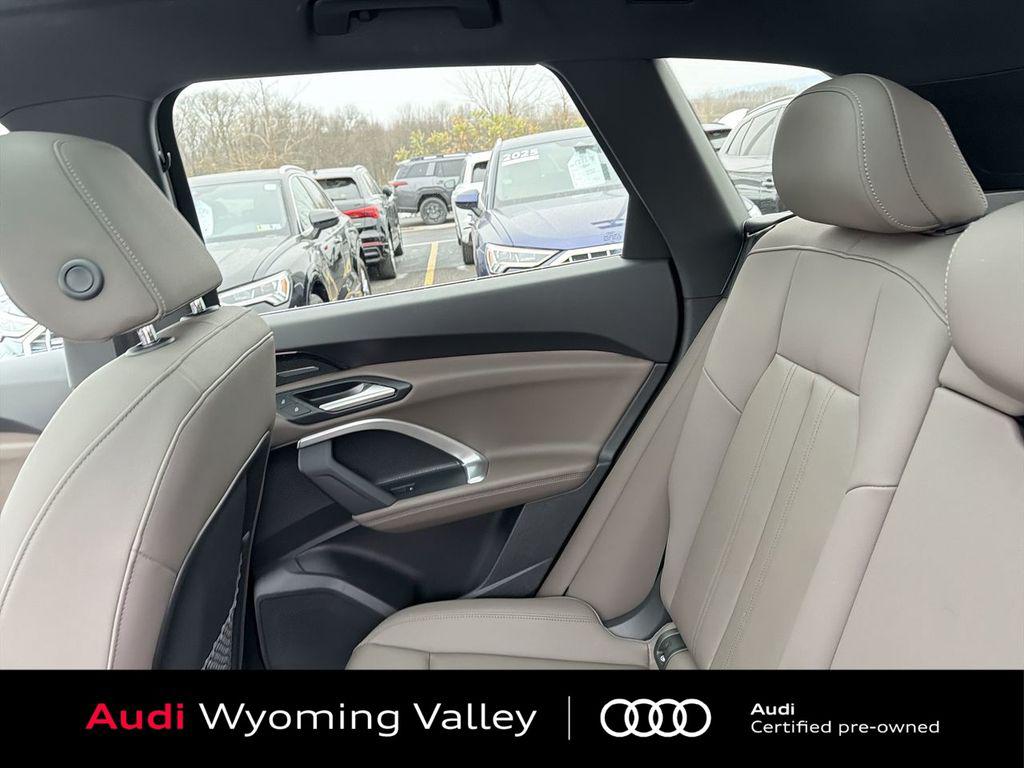 2025 Audi Q5 Premium Plus - Photo 13