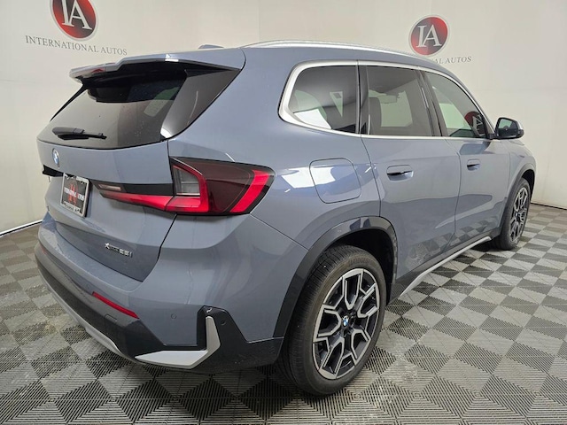 2023 BMW X1