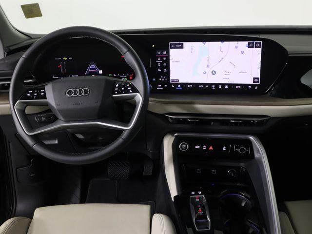 2025 Audi New Q5 Premium Plus - Photo 21