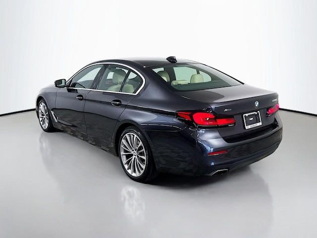 2023 BMW 530