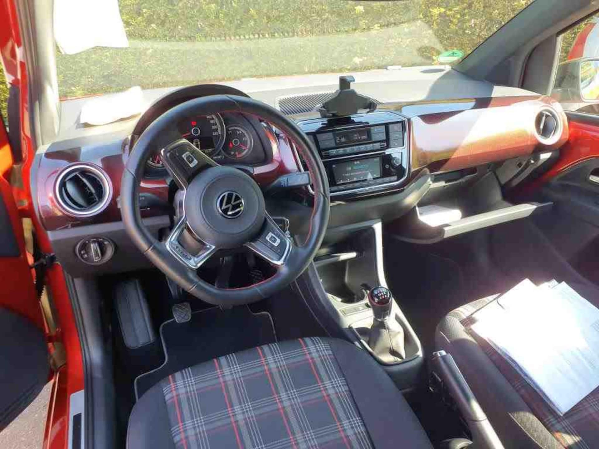 Volkswagen up! GTI