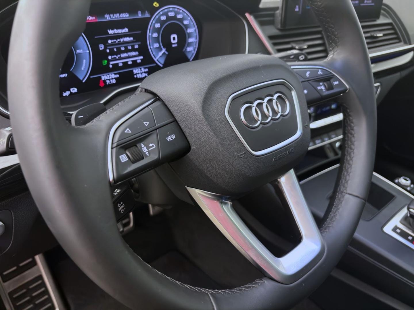 Bild über Audi Q5 TFSI e advanced 50 TFSI e quattro S tronic - für weitere Informationen kontaktieren Sie den Audi Partner