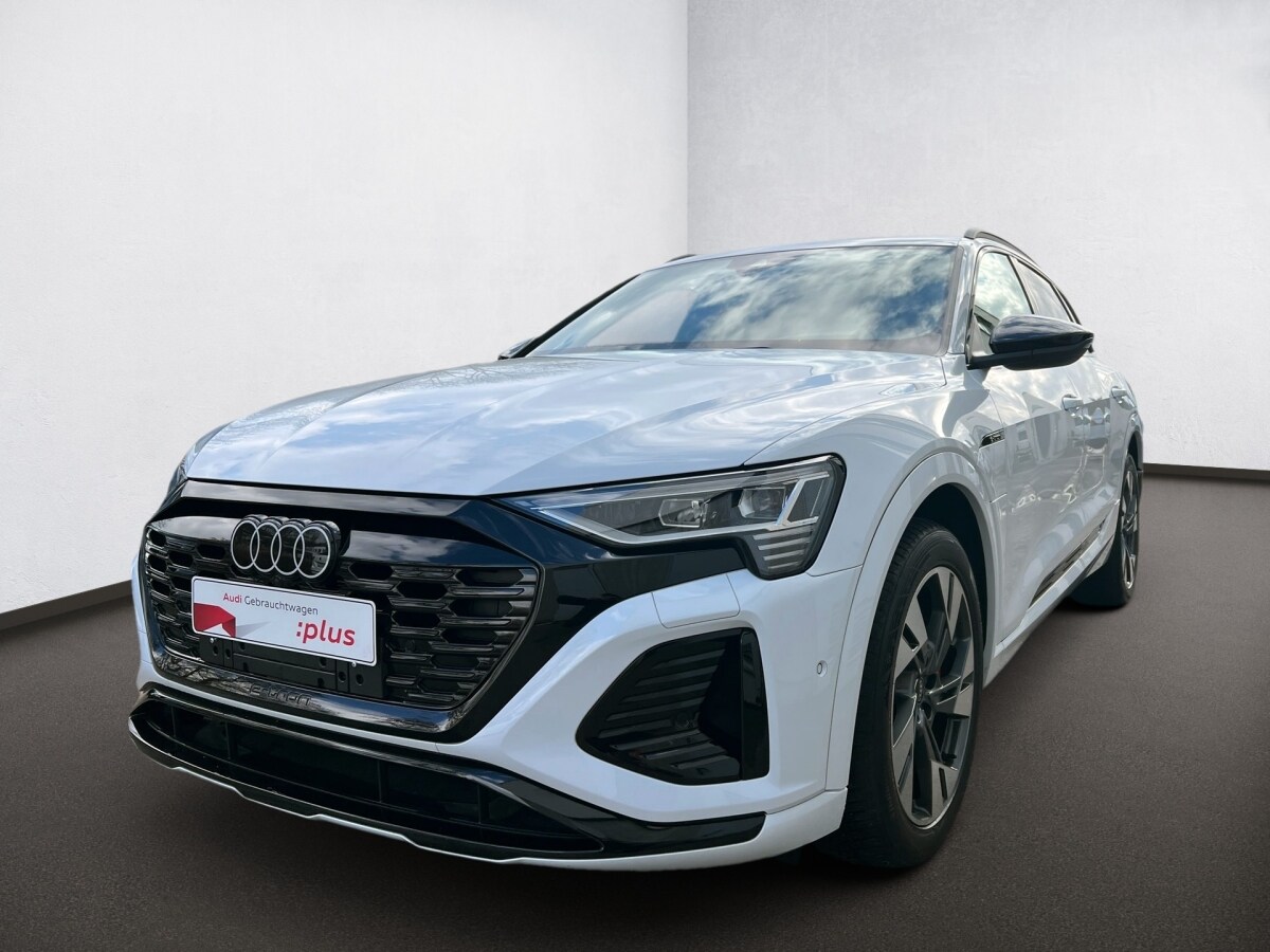Image about Audi Q8 e-tron S line 55 e-tron quattro