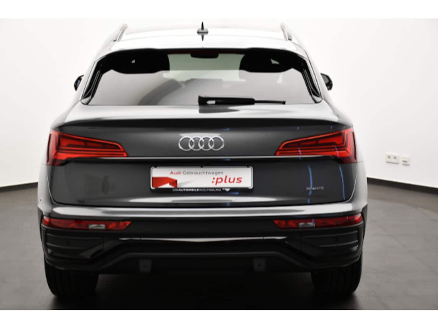 Bild über Audi Q5 Sportback TFSI e S line 55 TFSI e quattro S tronic - für weitere Informationen kontaktieren Sie den Audi Partner