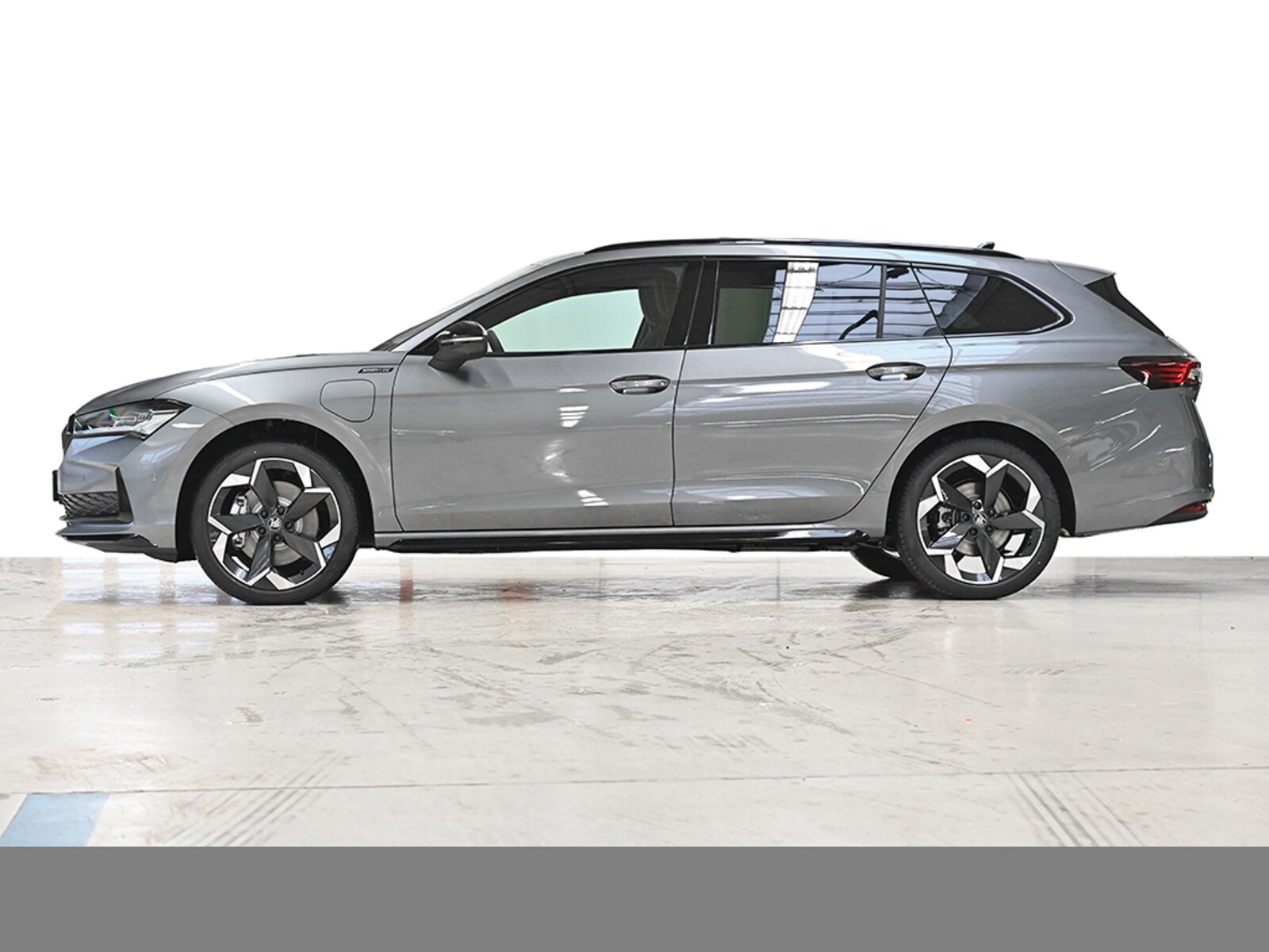Škoda Superb Combi – Bild 4
