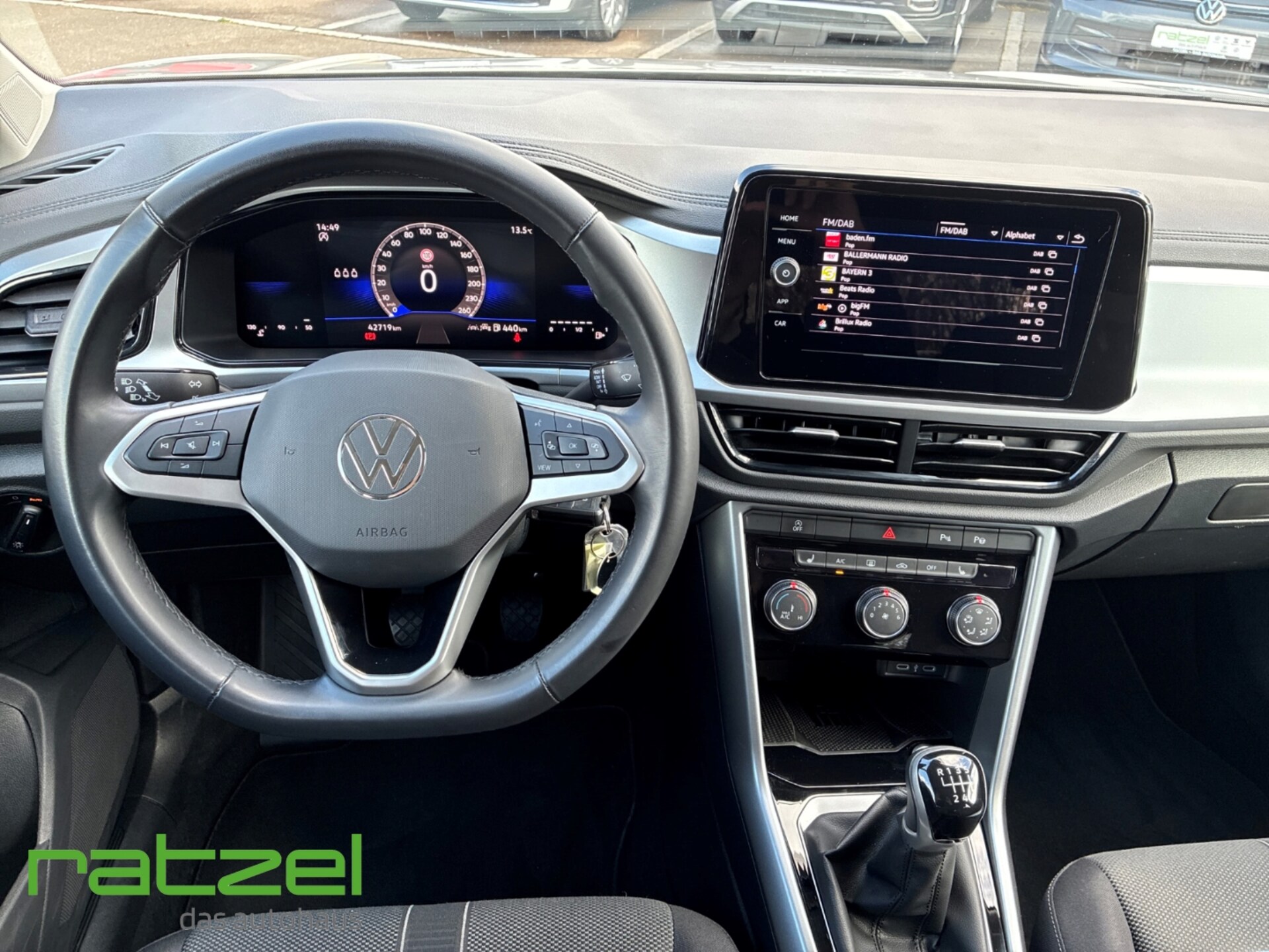 Volkswagen T-Roc Life