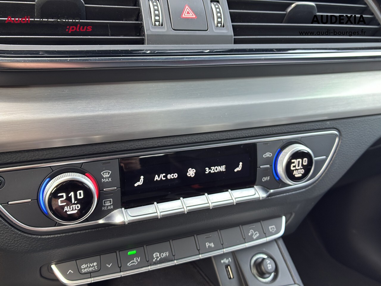 Image about Audi Q5 Sportback TFSI e S line 50 TFSI e quattro 220 kW (299 ch) S tronic