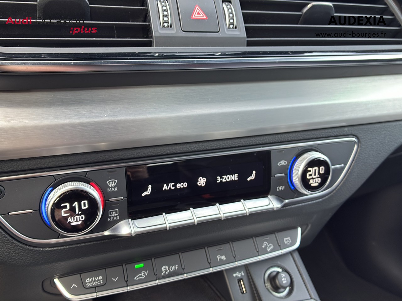 Image about Audi Q5 Sportback TFSI e S line 50 TFSI e quattro 220 kW (299 ch) S tronic