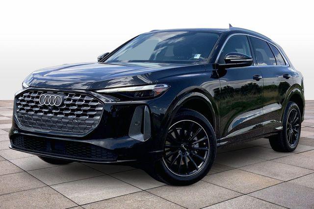 2025 Audi Q5 40 Premium's photo