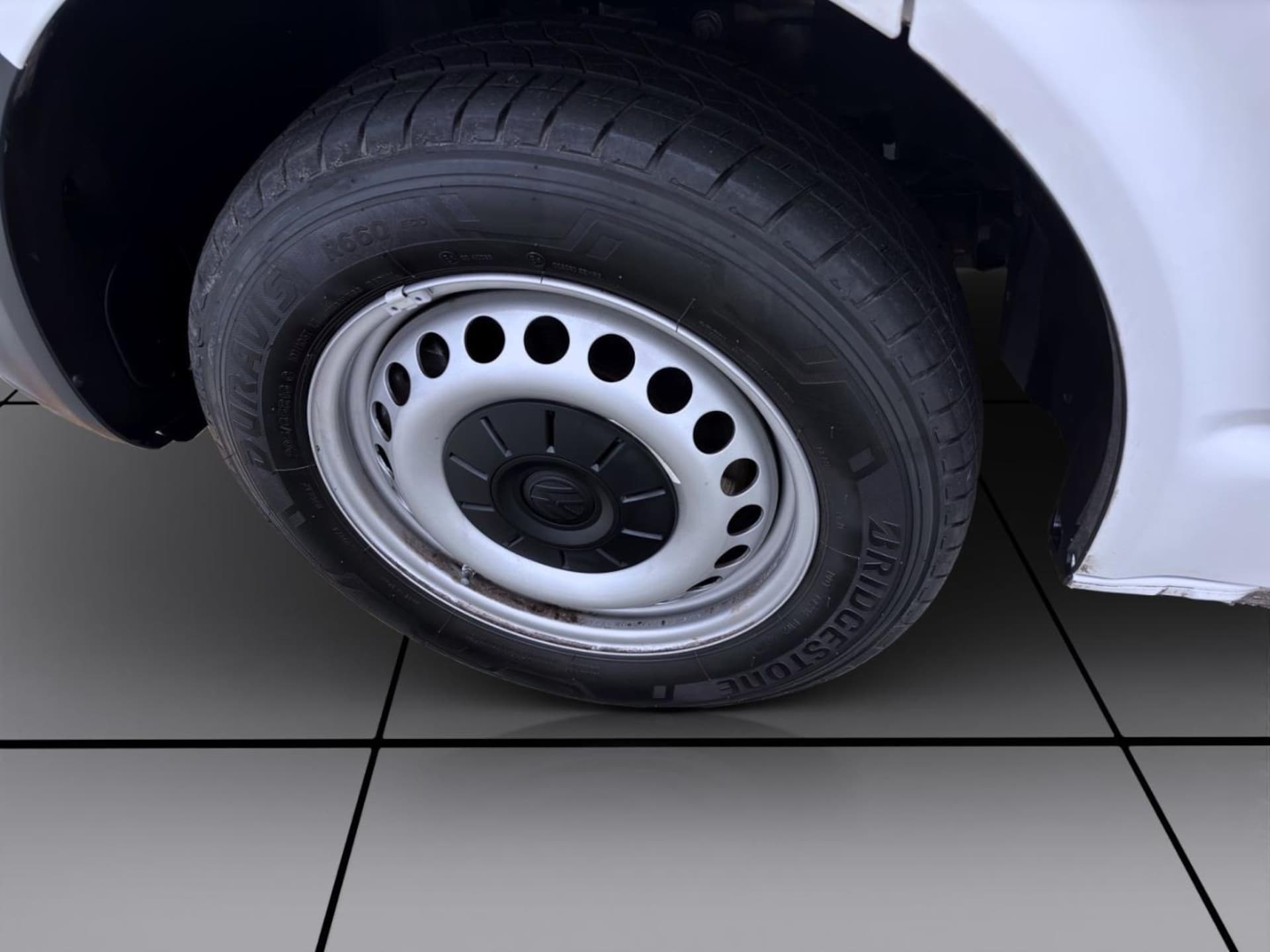Volkswagen T6.1 Transporter Kasten langer Radstand