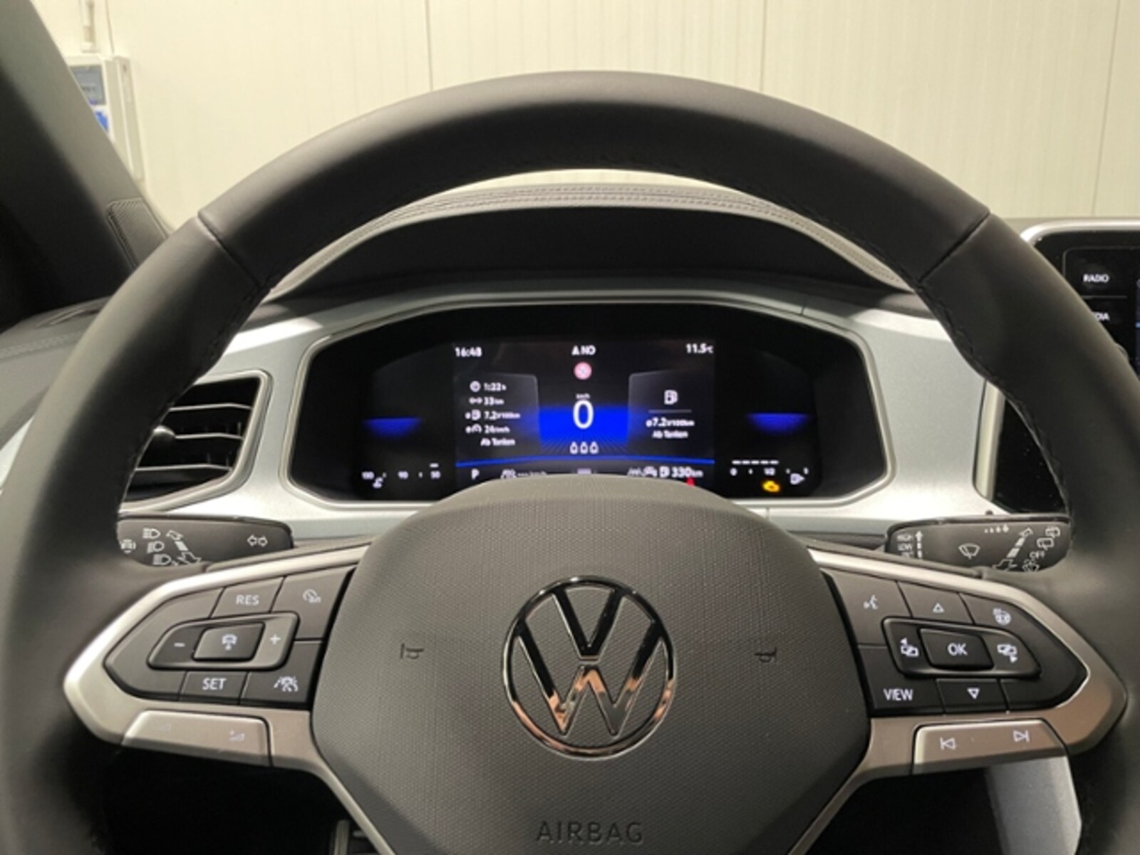Volkswagen T-Roc – Bild 12