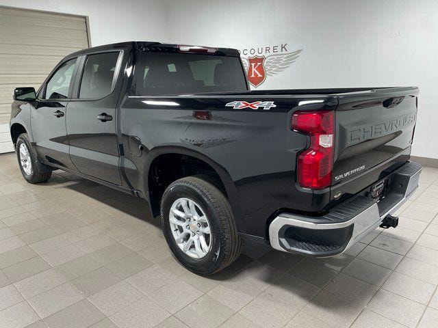 2024 Chevrolet Silverado