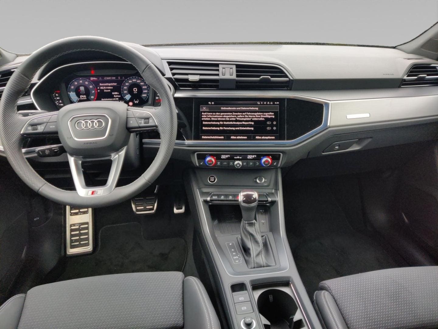 Bild über Audi Q3 Sportback S line 35 TFSI S tronic - für weitere Informationen kontaktieren Sie den Audi Partner
