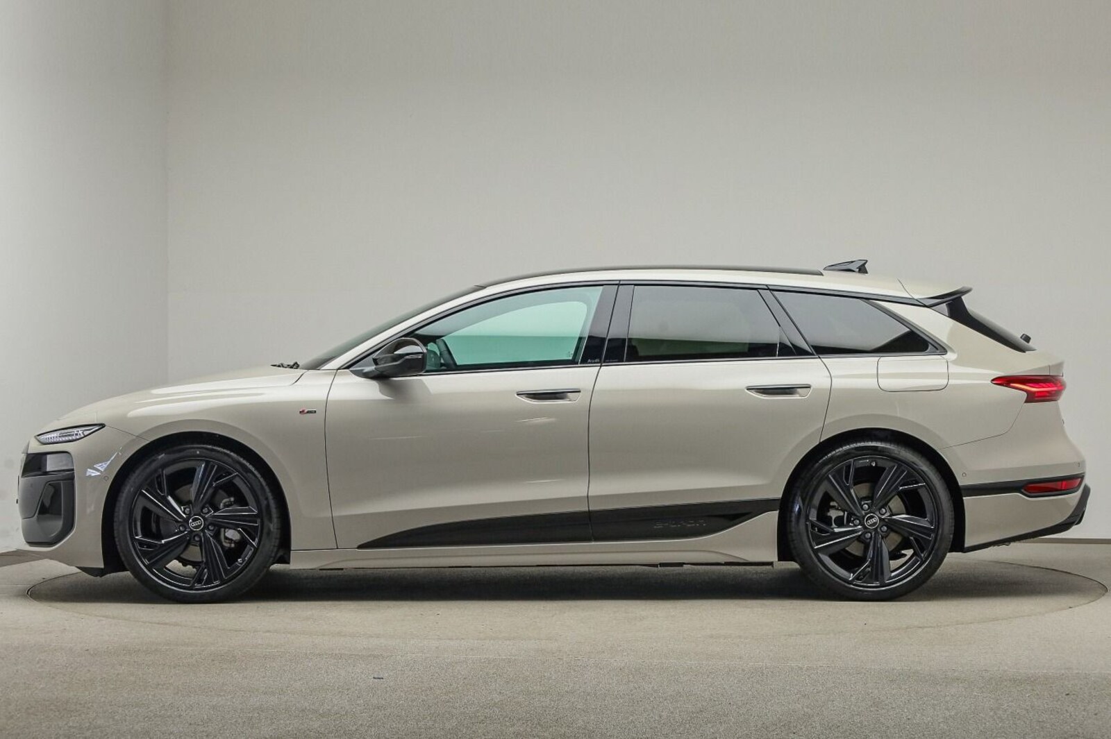Audi A6 Avant e-tron – Bild 3