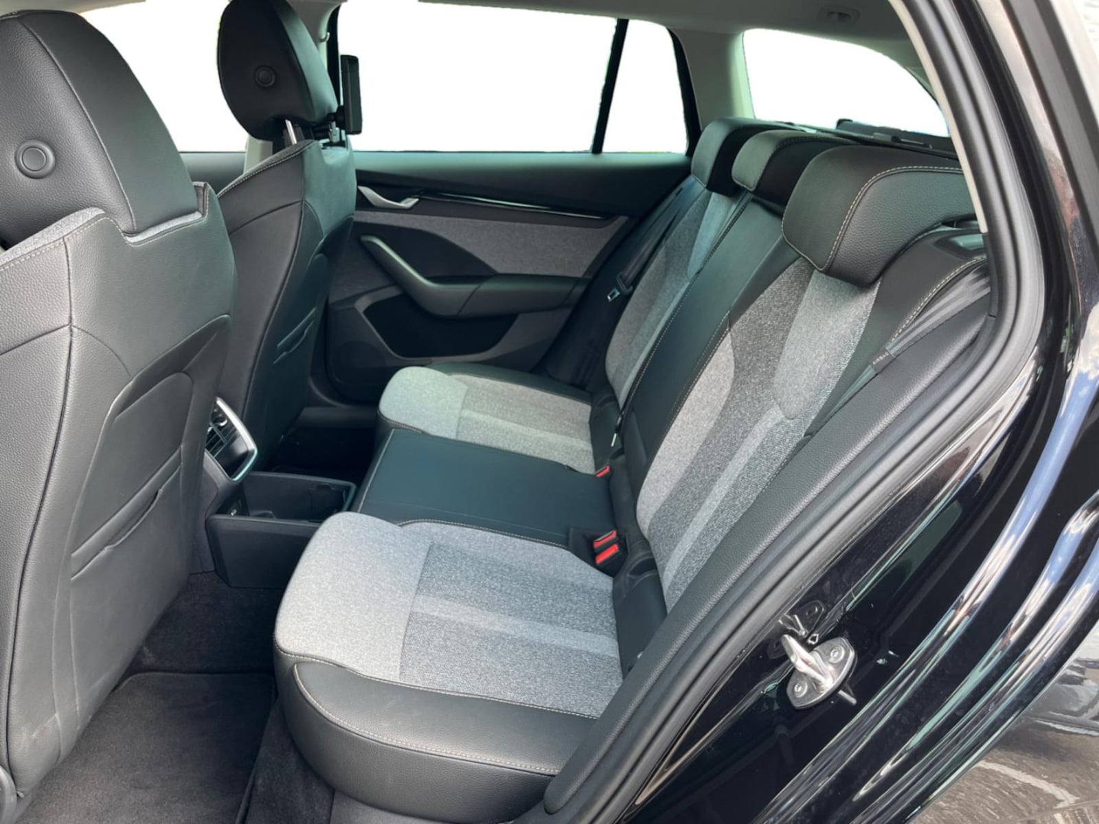 Škoda Octavia Combi – Bild 10