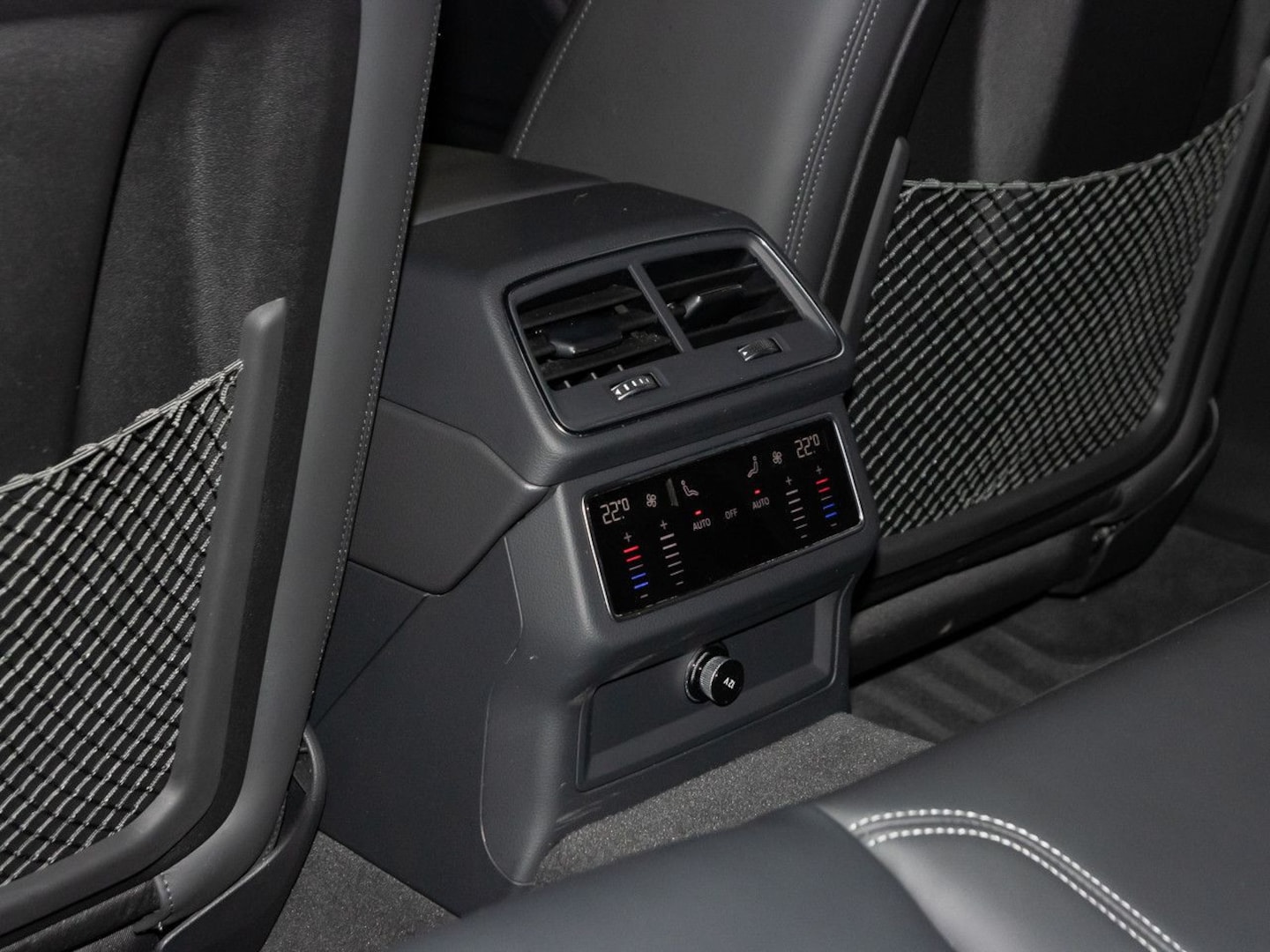 Bild über Audi S6 Avant TDI quattro tiptronic - für weitere Informationen kontaktieren Sie den Audi Partner