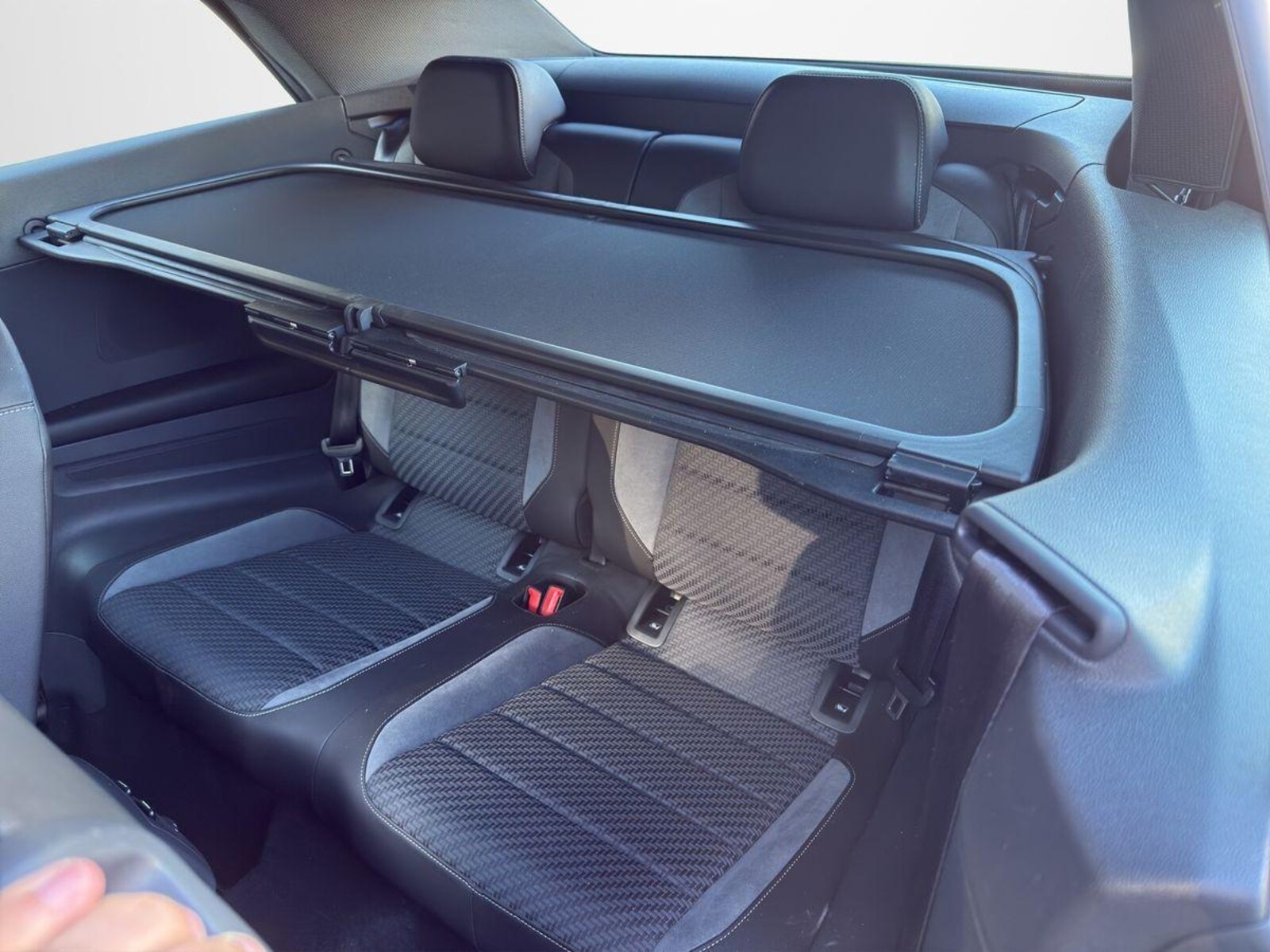 Volkswagen T-Roc Cabriolet – Bild 14