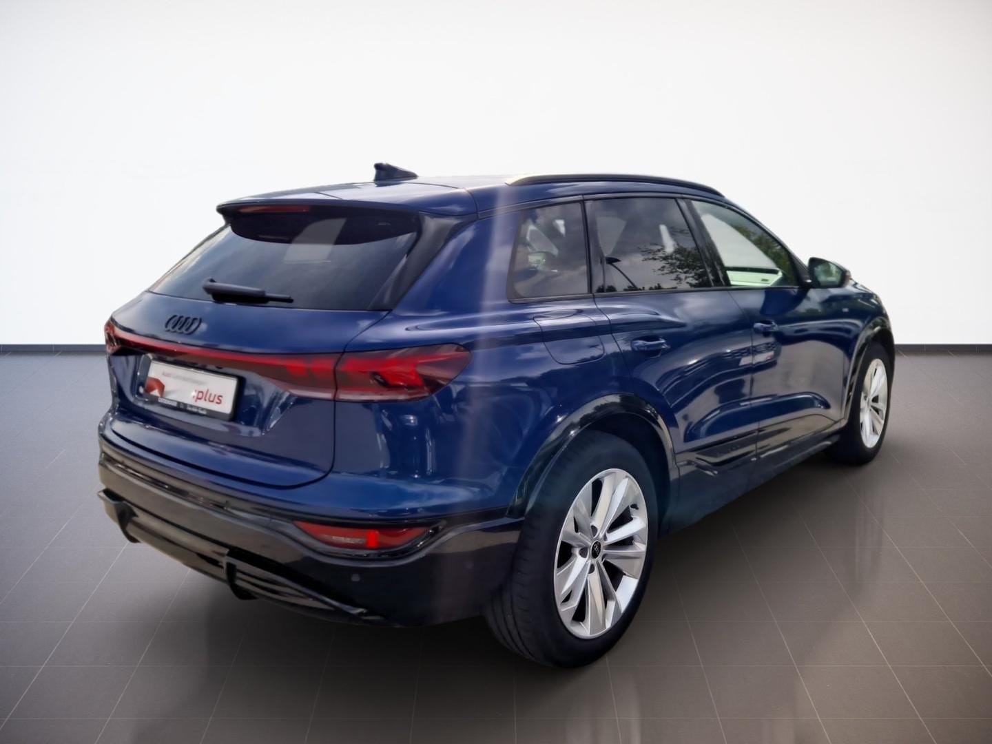 Bild über Audi Q6 SUV e-tron e-tron performance - für weitere Informationen kontaktieren Sie den Audi Partner