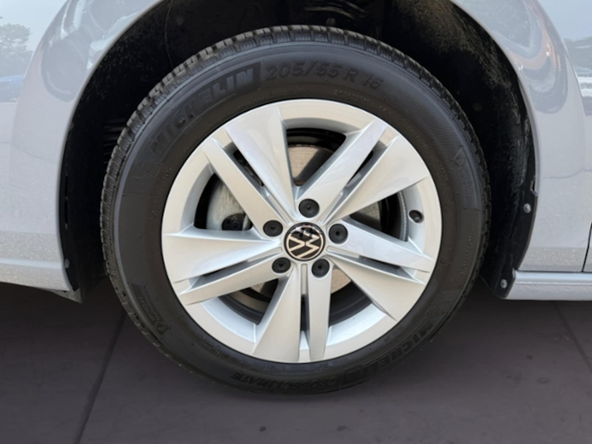 Volkswagen Golf Life