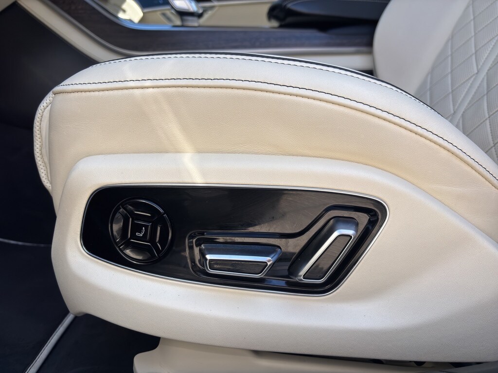 Image about Audi S8 TFSI quattro tiptronic