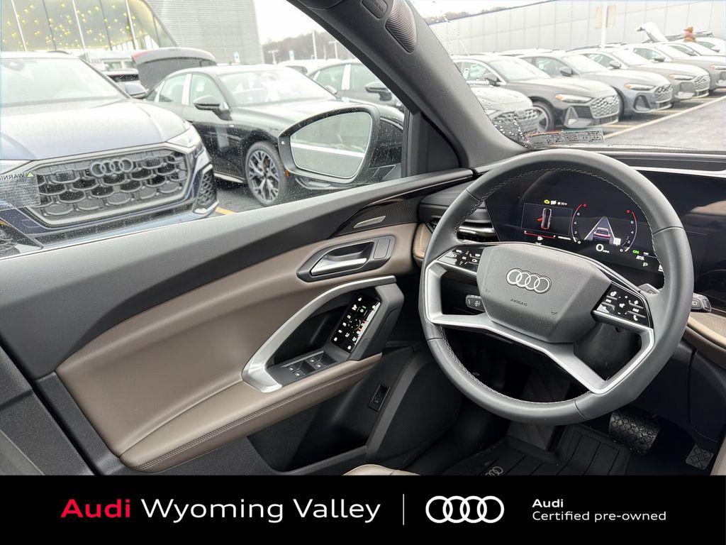 2025 Audi Q5 Premium Plus - Photo 16