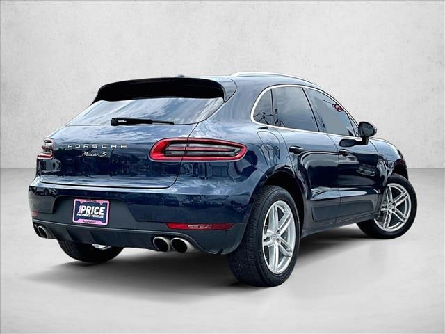 2017 Porsche Macan