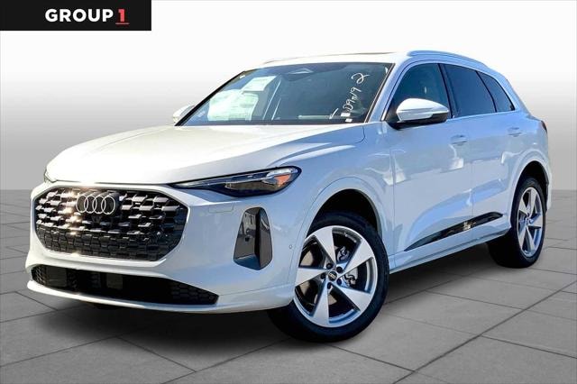 2025 Audi New Q5 Premium Plus's photo