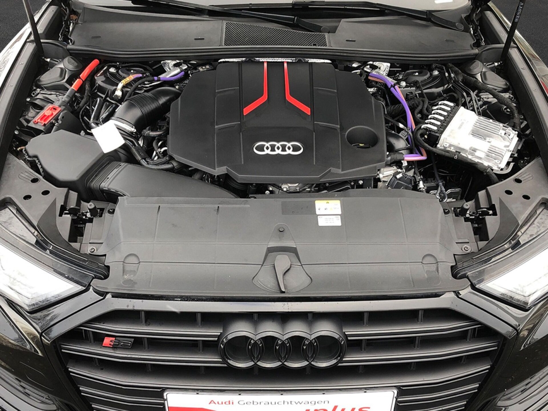 Audi S6 Avant