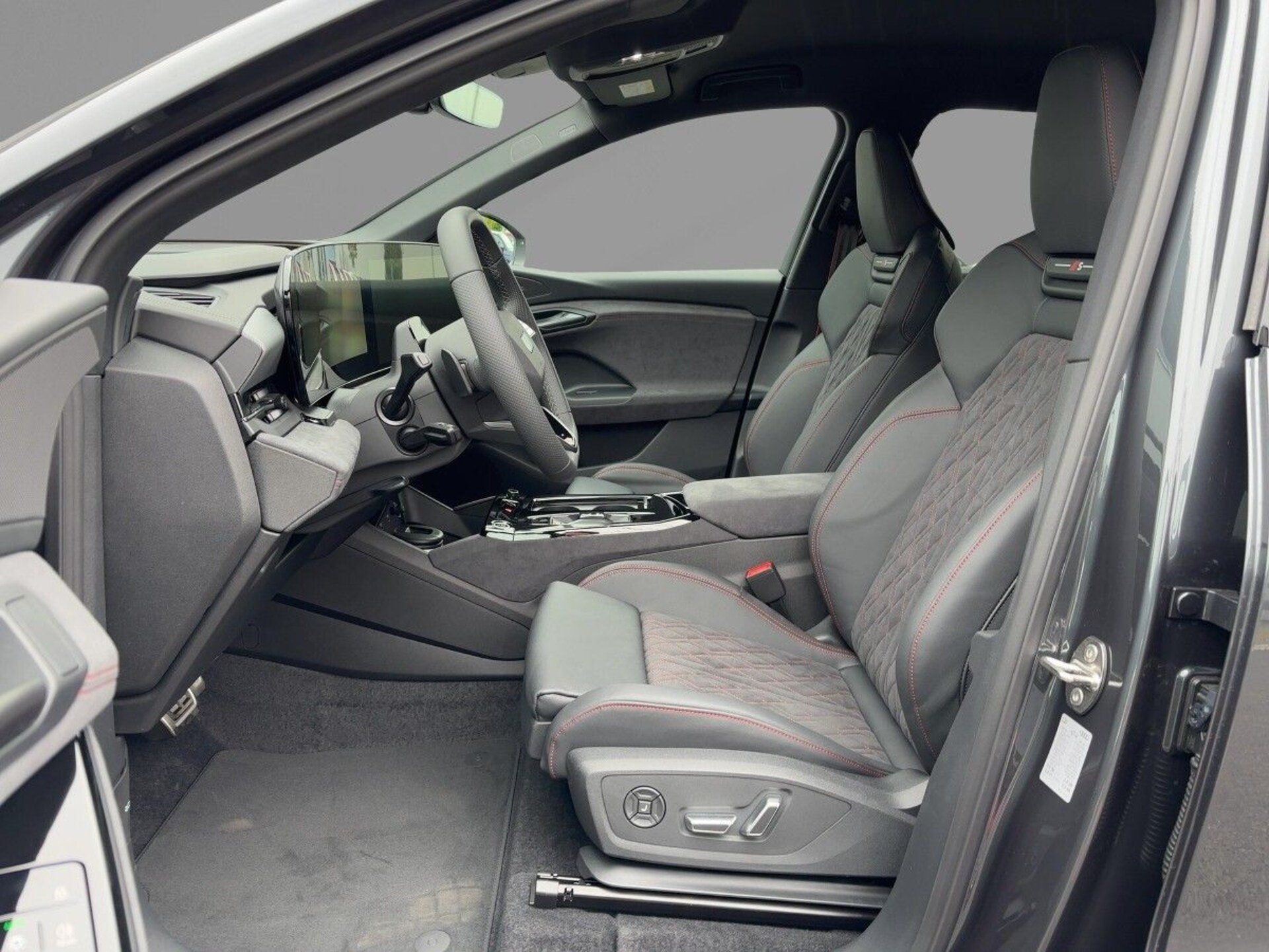 Audi Q6 SUV e-tron