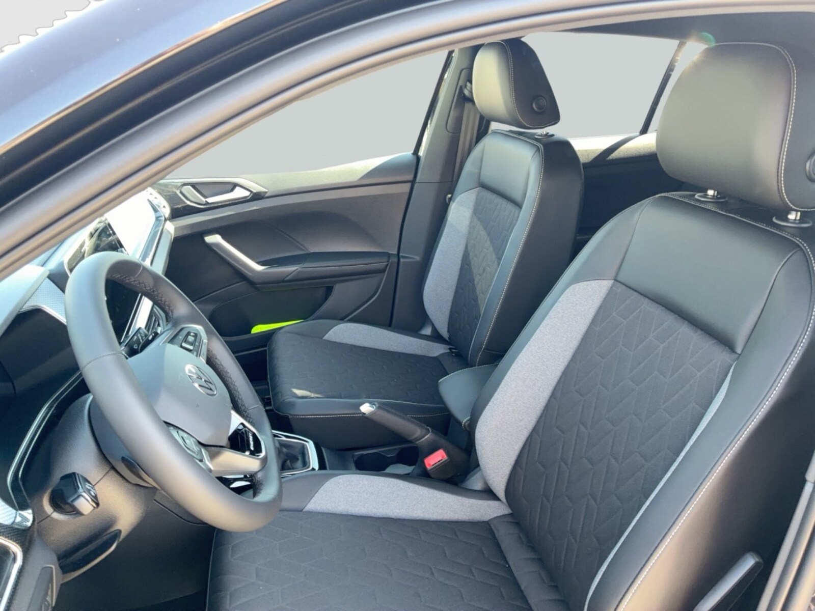 Volkswagen T-Cross – Bild 9