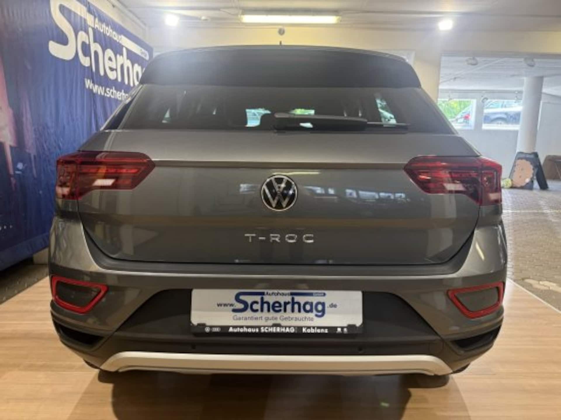 Volkswagen T-Roc Life