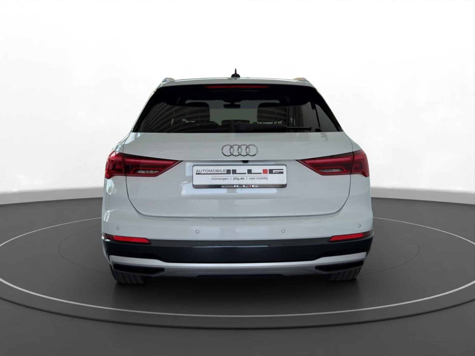 Audi Q3 SUV advanced