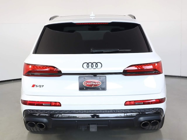 2025 Audi SQ7