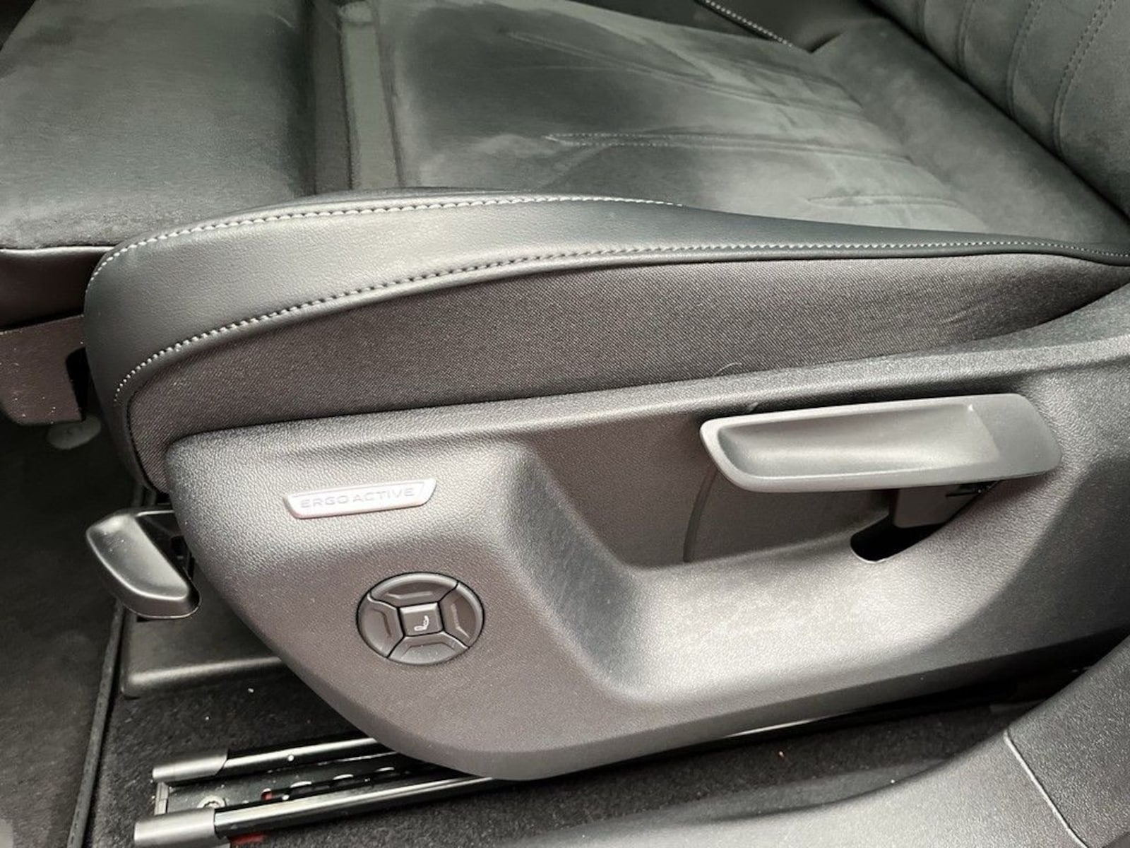 Volkswagen Tiguan – Bild 20