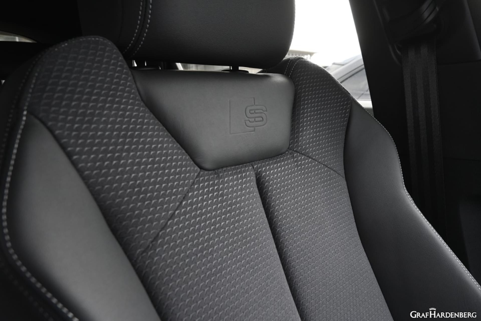 Audi Q3 SUV S line