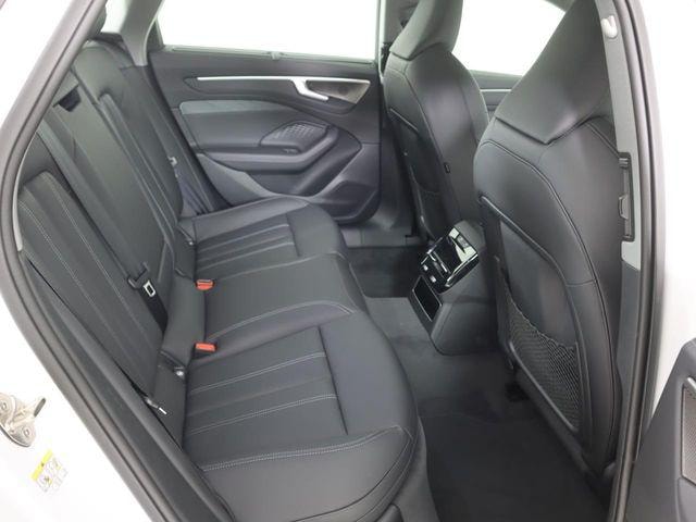 2026 Audi A6 Premium Plus - Photo 14