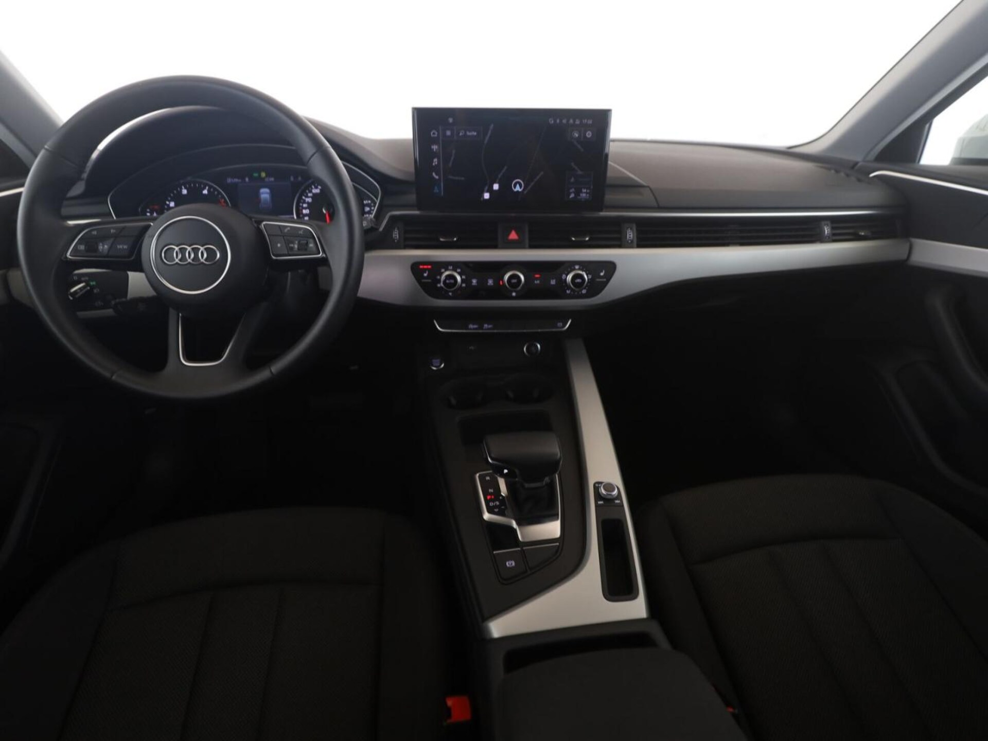 Audi A4 Avant S line