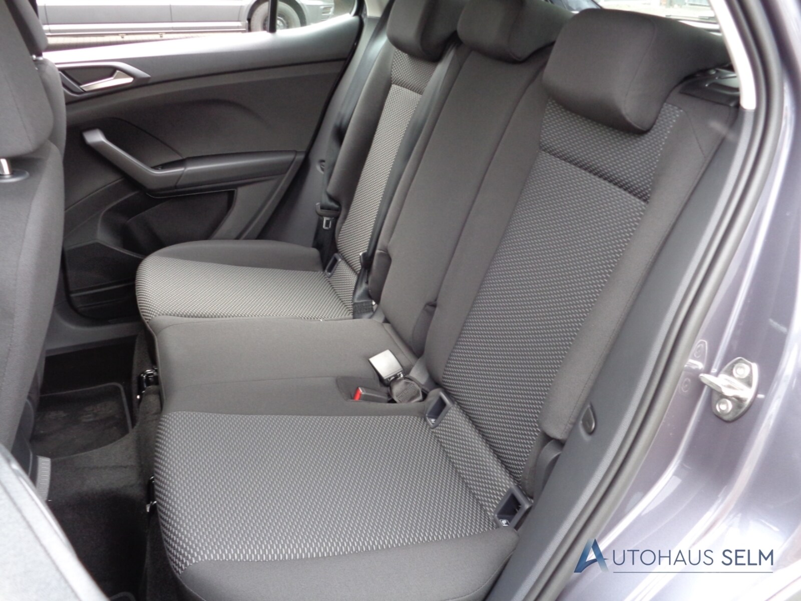 Volkswagen T-Cross – Bild 12