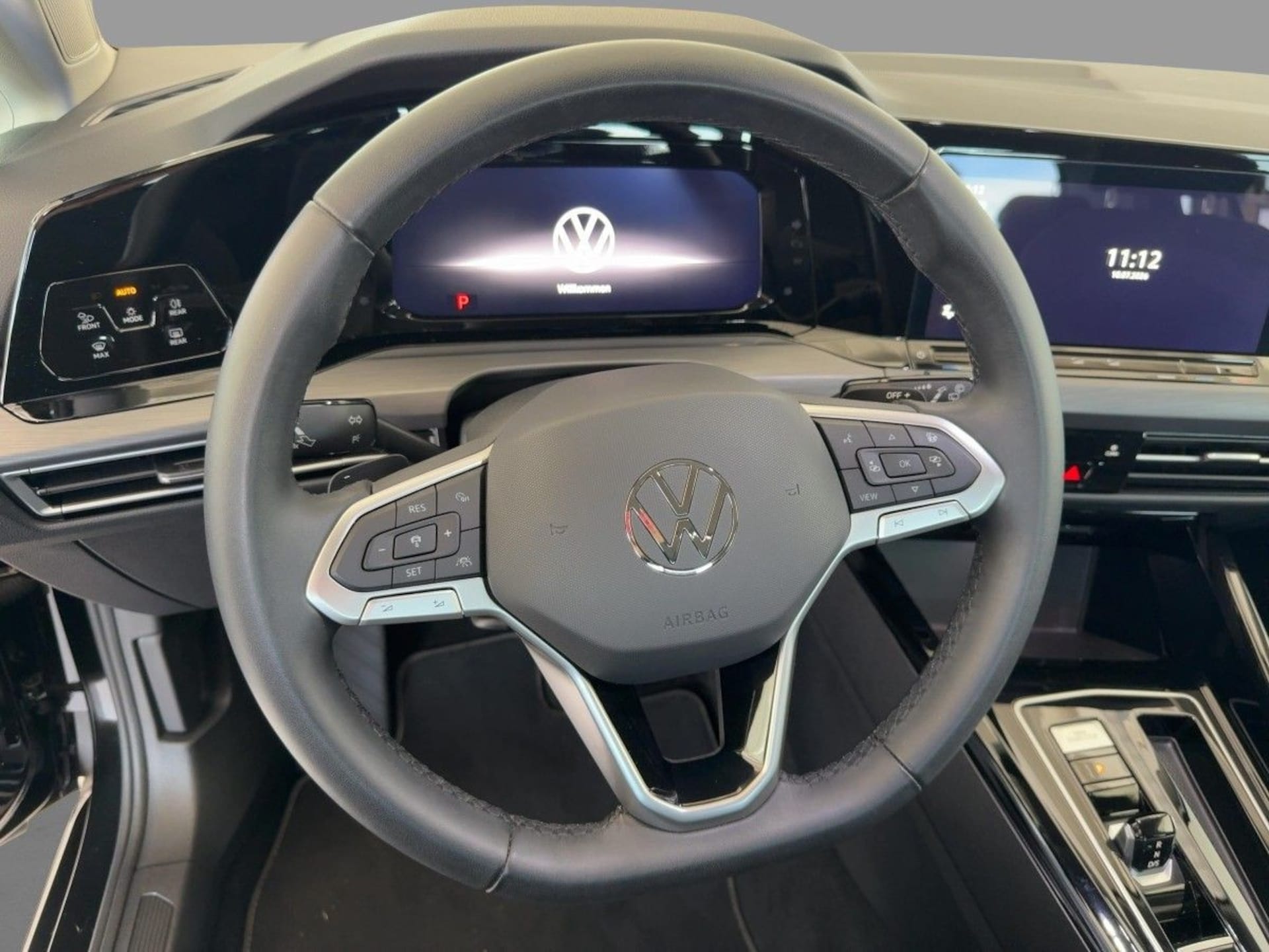 Volkswagen Golf Style