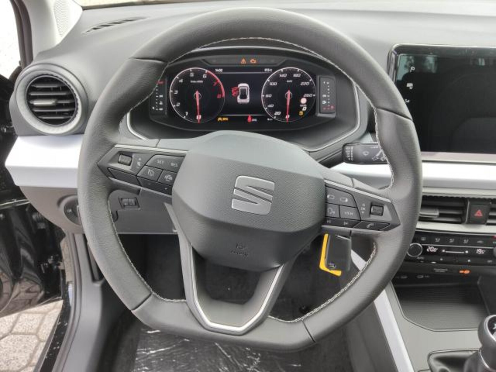 SEAT Arona – Bild 8