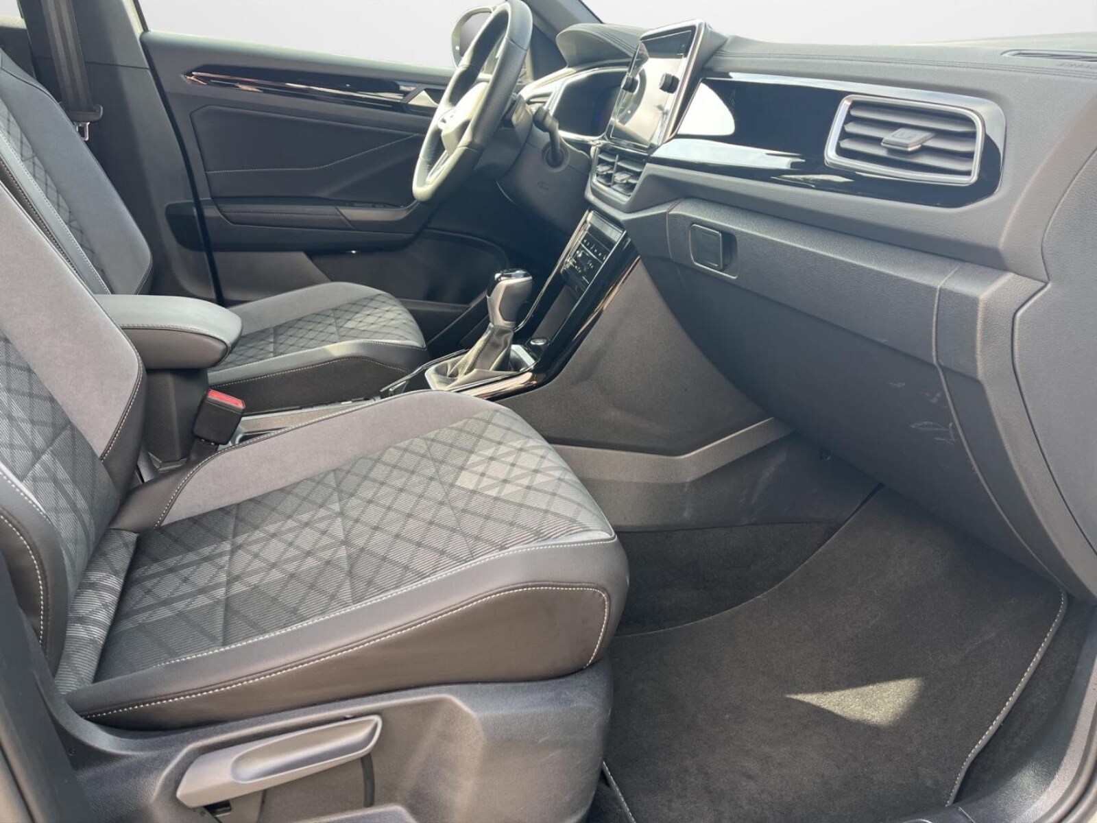 Volkswagen T-Roc – Bild 14