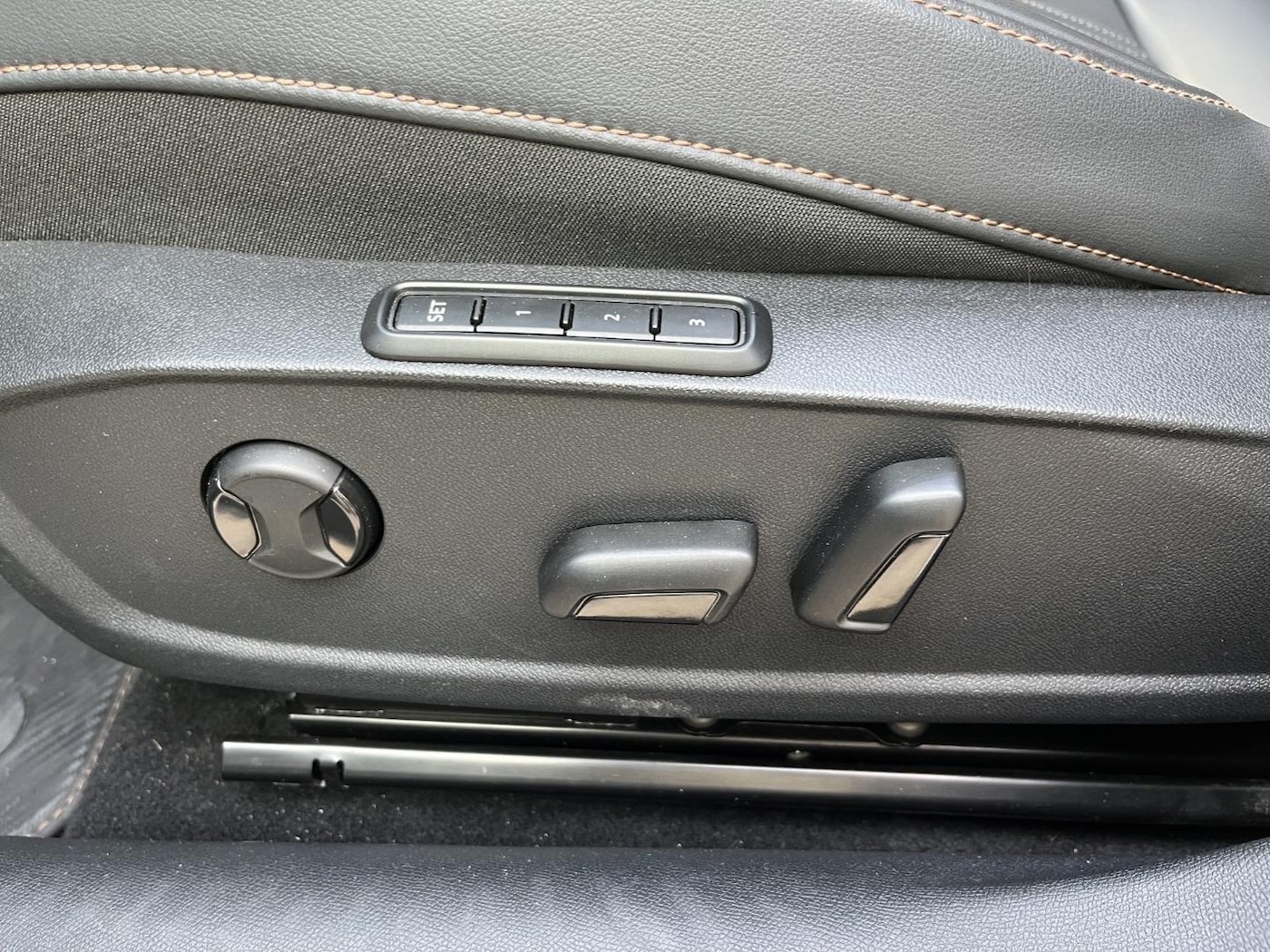 CUPRA Leon León 2.0 TSI DSG 140 kW (190 CV) — photo 10